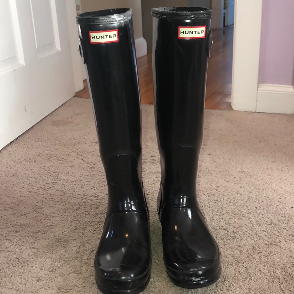 Hunter black glossy boots